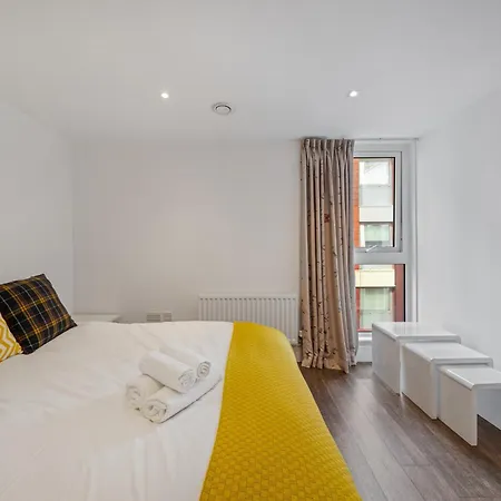 Riverside 1Br With Easy Transport 20Min To City Centre London Exterior photo