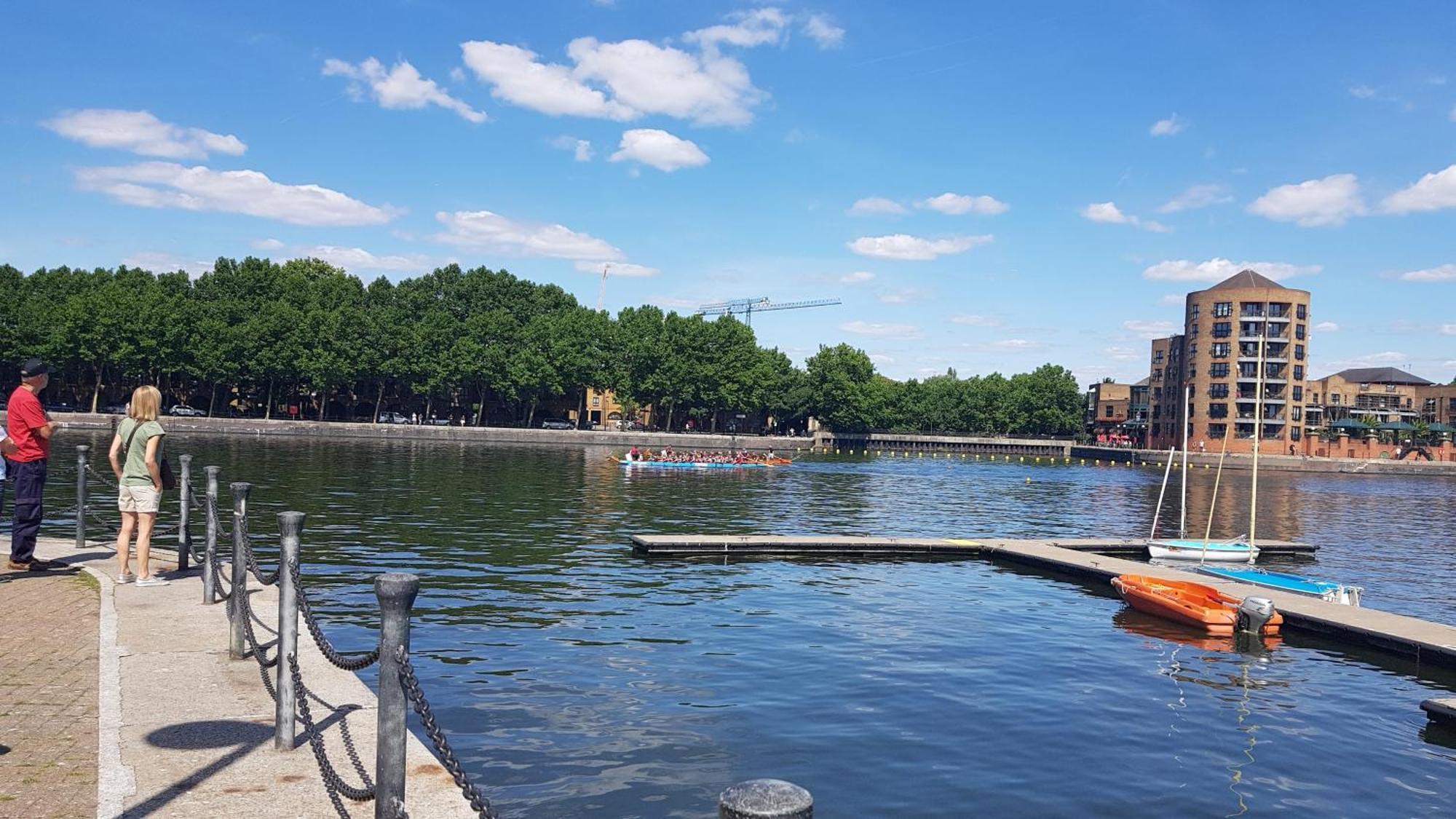 Riverside 1br With Easy Transport 20min To Centre Apartment *