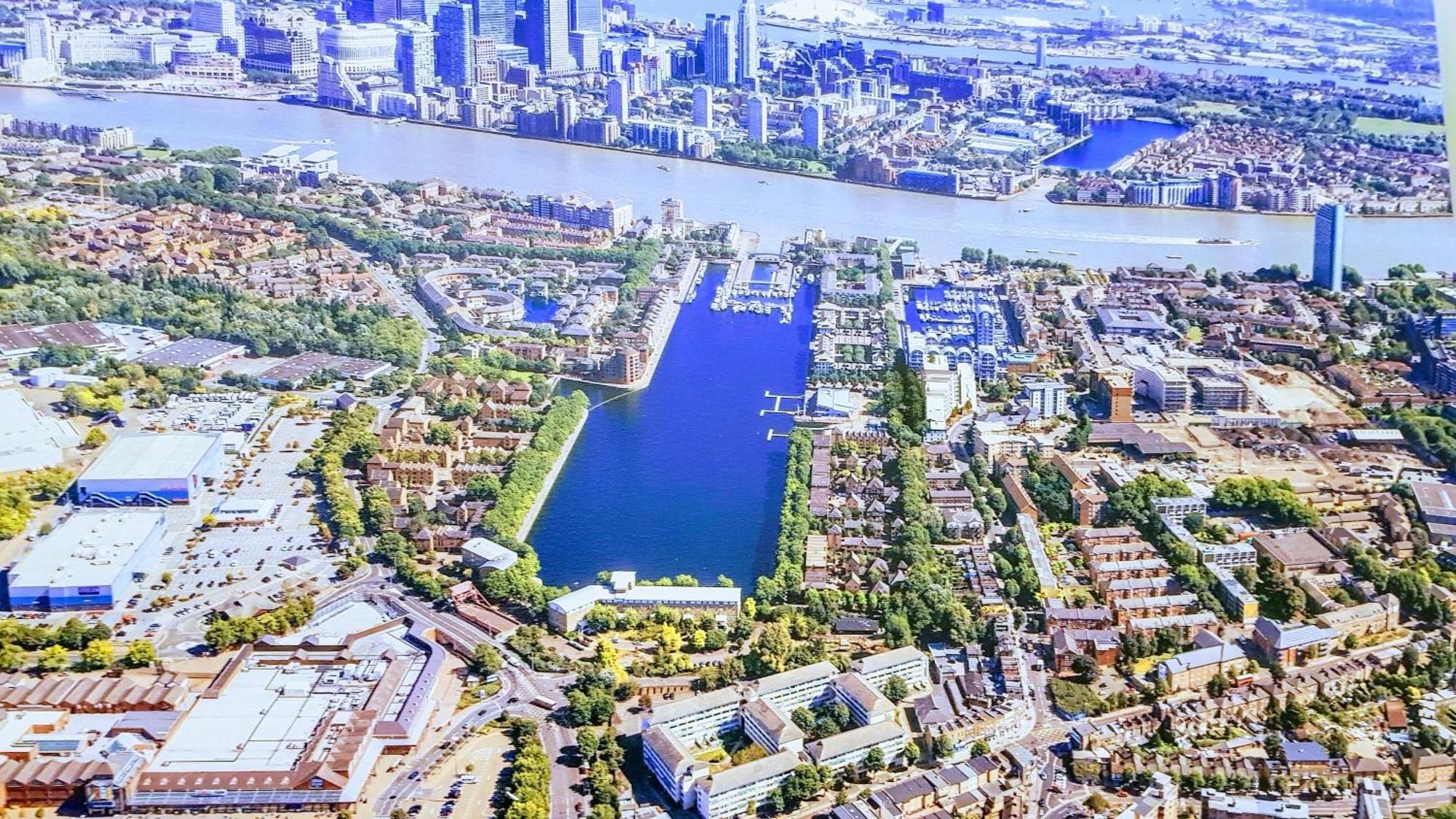 Riverside 1br With Easy Transport 20min To Centre Apartment *
